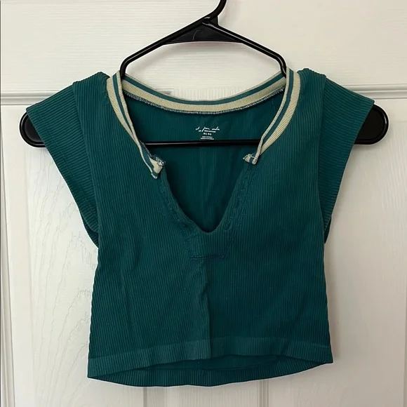 Urban Outfitters Teal Women's Top - Picture 1 of 2